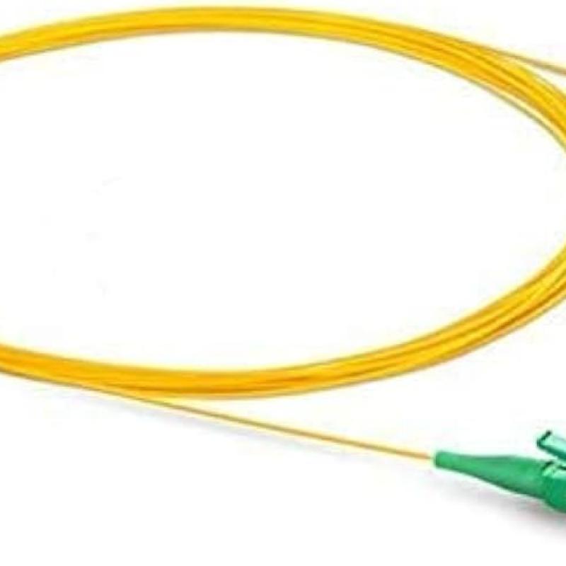 KUWES LC/APC Simplex 9/125µm Singlemode Pigtail (1 Meter)