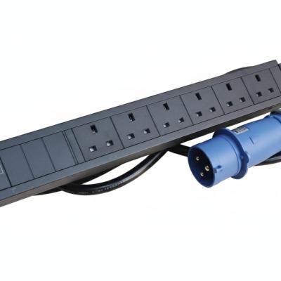AMT 6-WAY UK PDU WITH 32A INDUSTRIAL PLUG